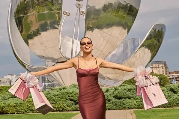 Un ángel de Victoria‘s Secret visita la Argentina