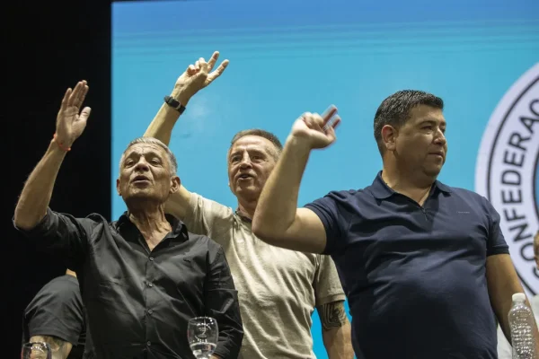 La discusión ‘artículo por artículo’ y judicialización: las apuestas de la CGT para morigerar la reforma laboral