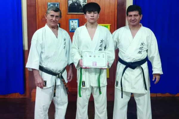 Alejandro Romero participó de capacitación internacional de Karate