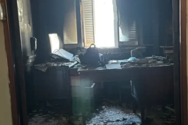 Se incendió una oficina en el Senado: hay tres intoxicados
