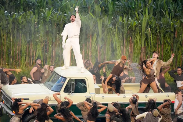 Congresistas de EE.UU. pidieron “encerrar” a Bad Bunny por sus “innombrables depravaciones” en el Super Bowl