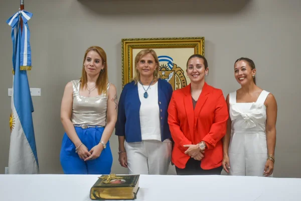 Asumieron miembros de Colegio de Escribanos