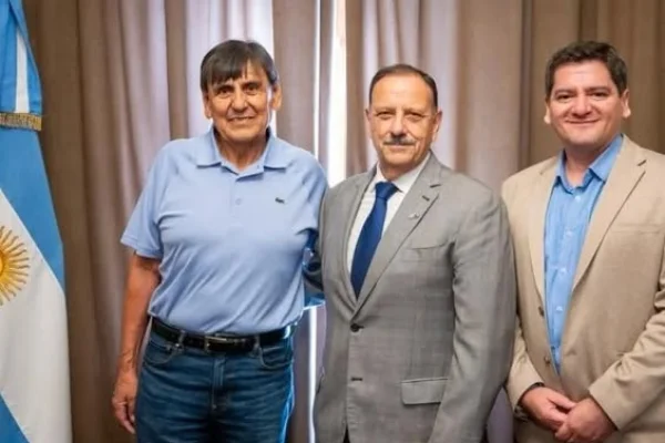 El Gobernador Quintela acordó obras para el departamento Felipe Varela