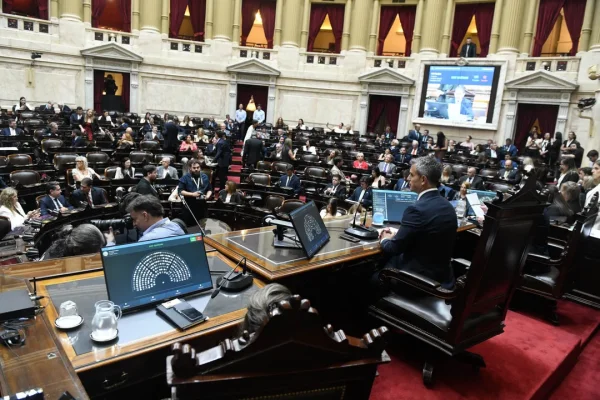Diputados se encamina a aprobar el nuevo régimen penal juvenil en una sesión caliente