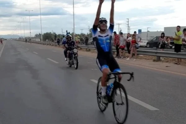 Enzo Luján Vera compite en la Vuelta a Mendoza