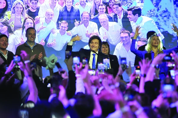 Nación evalúa impulsar una reforma electoral
