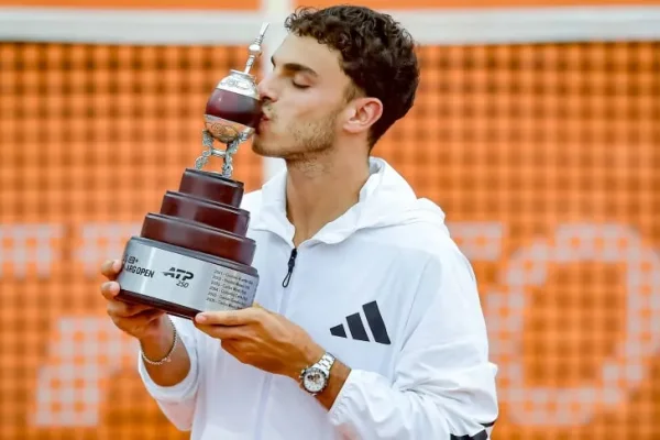 Cerúndolo, campeón: venció a Darderi y consiguió el título en el Argentina Open por primera vez
