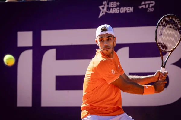 Cerúndolo le ganó a Darderi y se quedó con el título en el Argentina Open