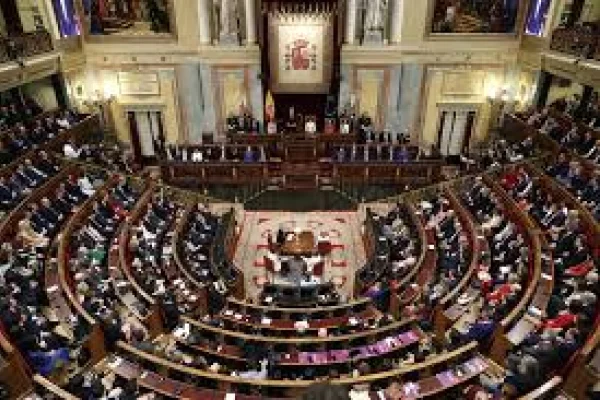 El Gobierno prorrogó las sesiones extraordinarias