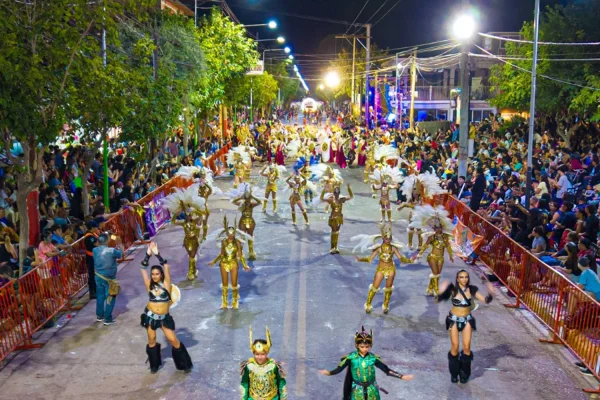 Fiesta Provincial de Comparsas hizo vibrar a Villa Unión