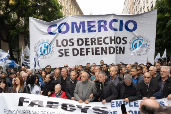 Sindicalistas llaman al peronismo a proponer un plan de desarrollo industrial