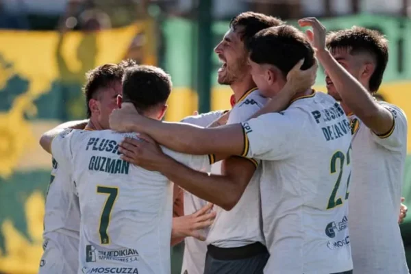 Aldosivi goleó a San Miguel y podría ser rival de River