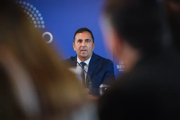 El Gobierno suspendió por 15 días los despidos en Fate tras el anuncio de su cierre