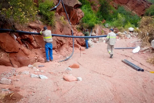Reconstruyeron la toma de agua en Amaná tras las lluvias
