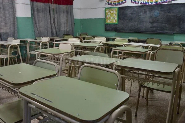 El SELaR exige salario mínimo de $740 mil para comenzar las clases