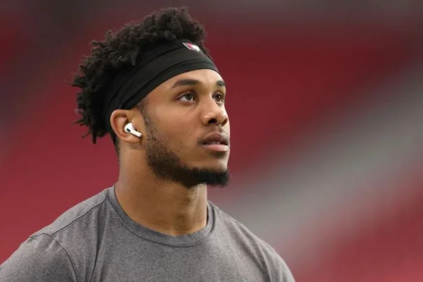 Conmoción en Estados Unidos: hallaron muerto en el garaje de su casa a una figura de la NFL