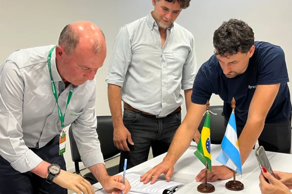 La Riojana firma importante carta de intensión con Brasil e impulsa la innovacion