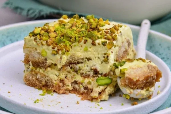 Tiramisú de pistacho casero: una receta irresistible, original y deliciosa
