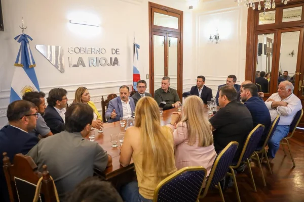 El Gobierno Provincial y la Cámara de Turismo analizan medidas para enfrentar la crisis del sector