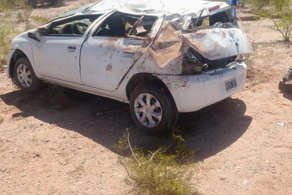 Impactante vuelco en Ruta 74 terminó sin heridos