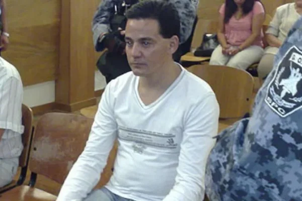 imputaron por abuso al ex policía que ocultó en un ropero el cuerpo de una joven
