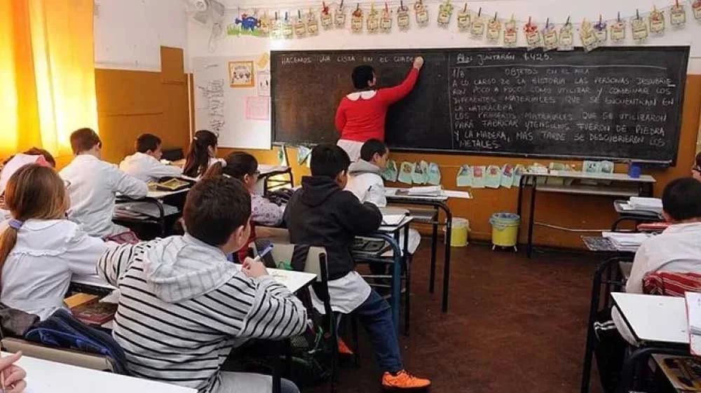 El Ministerio de Educación retrasó el comienzo de clases para el 3 de marzo