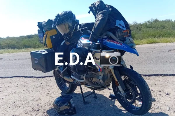 Dos motociclistas resultaron heridos tras caer en Ruta Nacional 79