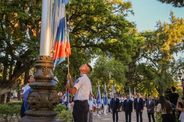 La Rioja conmemoró 206 años de Autonomía Provincial