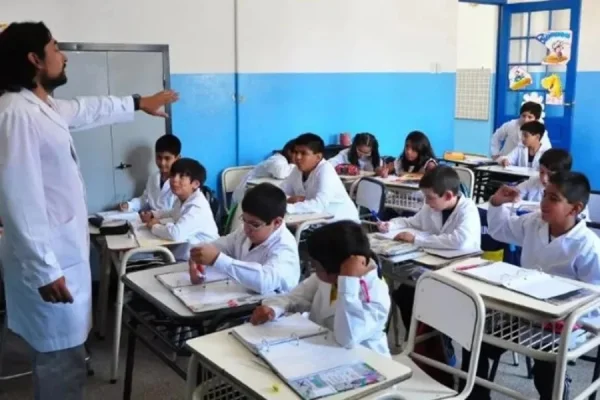 Este martes arrancan las clases en toda la provincia