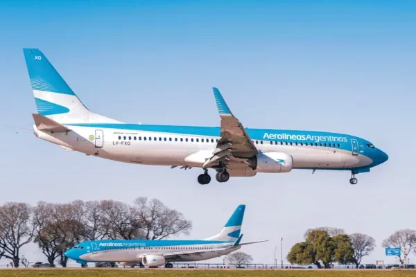 Detuvieron a un hombre acusado de estafar a Aerolíneas por casi USD 500.000 con millas
