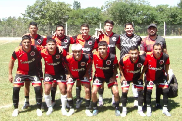 Newell's y Miranda ganaron para jugar la Liguilla del Torneo Oficial en Primera