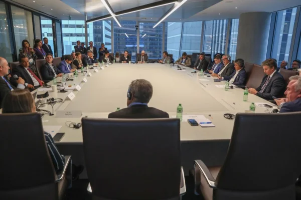 La Rioja expuso su potencial minero en la mesa redonda de ministros provinciales en la Bolsa de Toronto