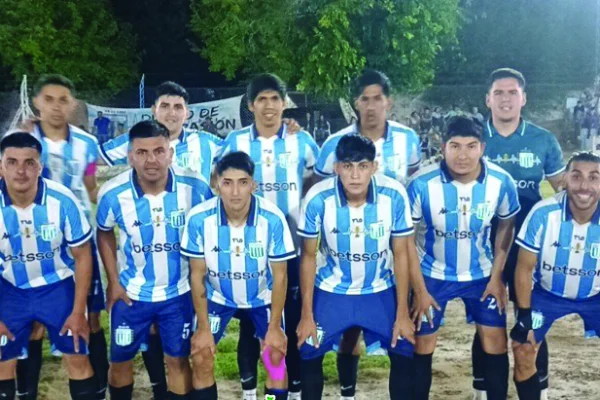 Fútbol: Racing y Amigos quedaron a mano en la final de ida