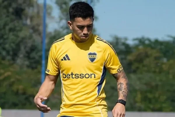 Velasco hizo fútbol en la práctica de Boca y volvería a los convocados ante San Lorenzo