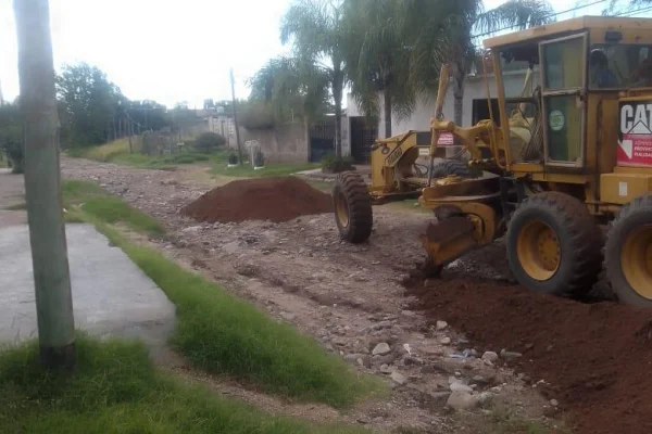 Vialidad Provincial trabaja con municipios para recuperar calles y rutas afectadas