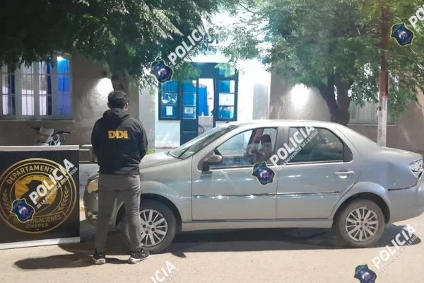 La Policía secuestró un auto que fue robado en Mendoza