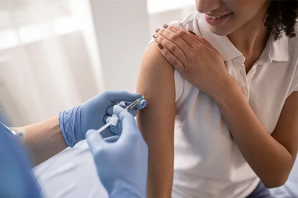Arranca la campaña de vacunación antigripal en todo el país