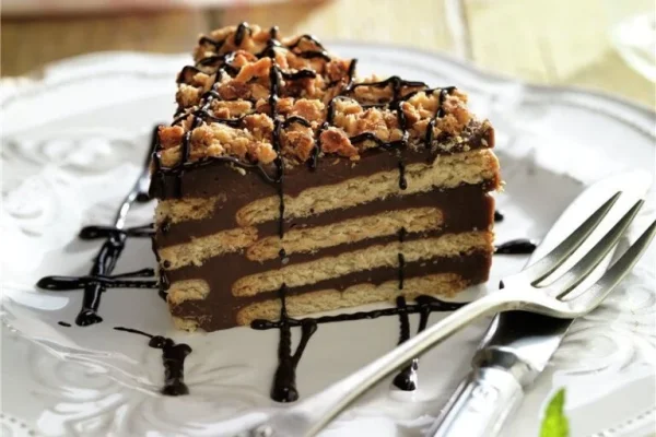 Torta fría de chocolate y galletitas: una receta fácil, deliciosa y sin horno