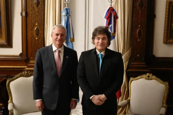 Milei asiste este miércoles a la asunción de Kast para sellar su alianza con el gobierno de Chile