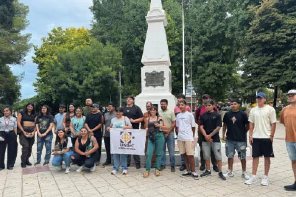 Jóvenes guías en formación promueven la historia y cultura