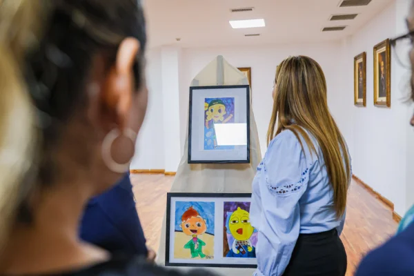 Inauguraron dos muestras pictóricas en el Corredor Cultural Emilia Basso