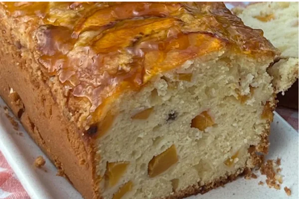 Budín húmedo de duraznos: la receta fácil y rendidora