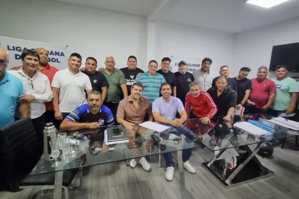 Fútbol: La Liga Riojana presentó el Balance 2025 y conformó el Comité Ejecutivo