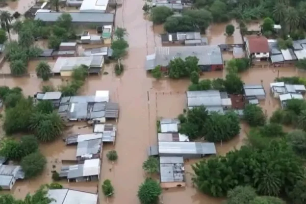 Inundaciones: baja el agua en Tucumán, pero hay alerta en Santiago del Estero