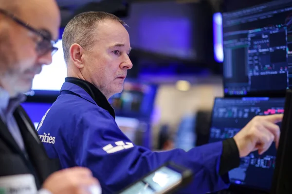 El riesgo país volvió a superar los 600 puntos: qué pasó con el dólar y las acciones