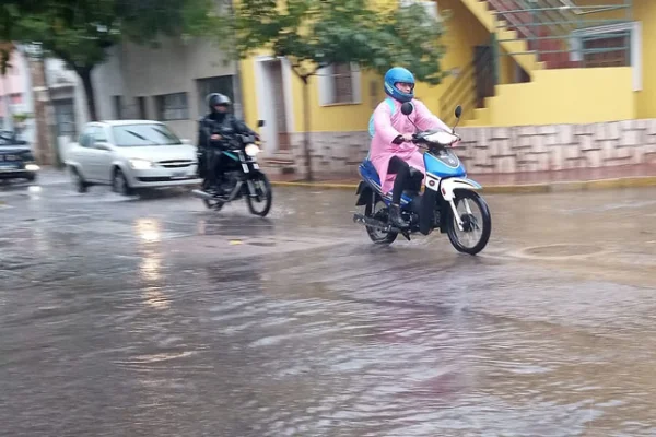 Difunden alerta preventivo por lluvias, tormentas severas y vientos