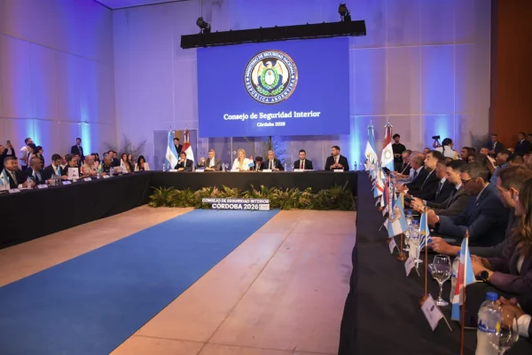 La Rioja presente en la cumbre de Seguridad en Córdoba
