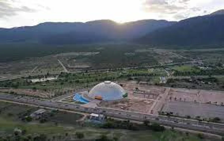 Superdomo. El pr&oacute;ximo 17 de abril albergar&aacute; a miles de fanaticos de la banda Airbag. Eso muestra que es un lugar apoto para eventos nacioanles e internacionales.
