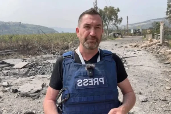 Impactante video: corresponsal es atacado por las fuerzas israelíes en el Líbano