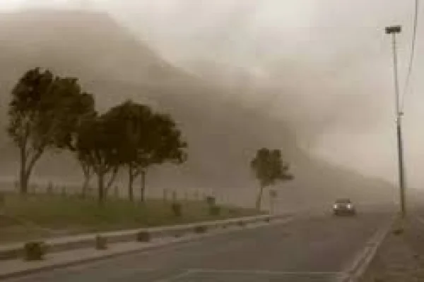 Emiten alerta por niebla, lluvias y vientos en La Rioja